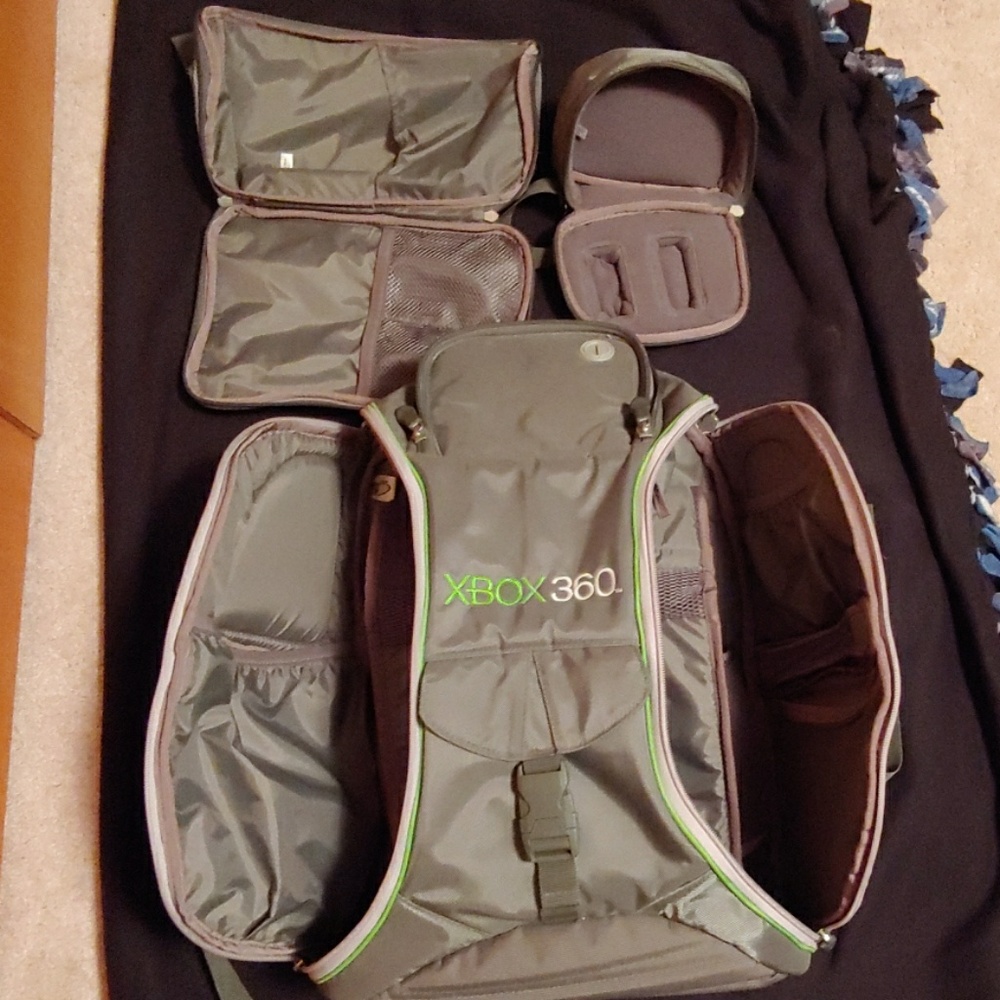 Xbox 360 backpack